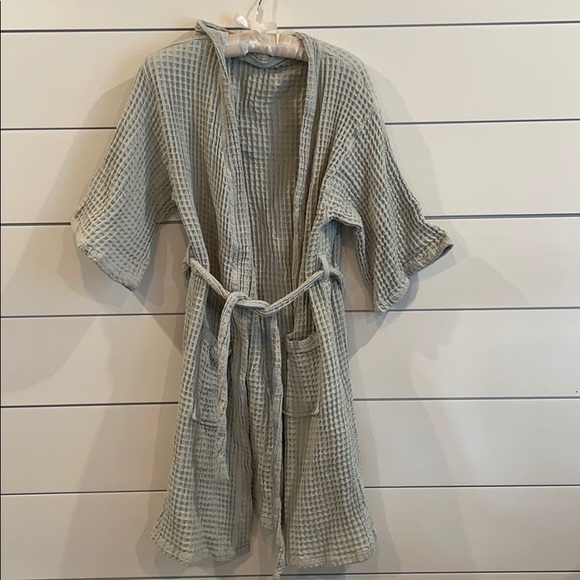 Bathen Robe - OS - Picture 1 of 4